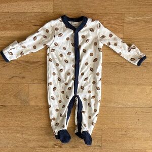 STARTING OUT | SPORTS FOOTIE